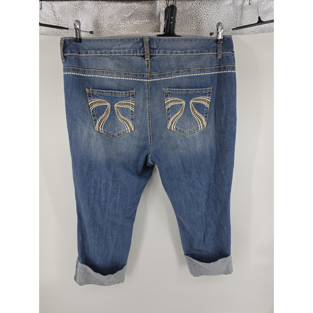 Torrid Distressed Cuffed Capri Crop Jeans Blue Plus Size Size 18 - Picture 8 of 11